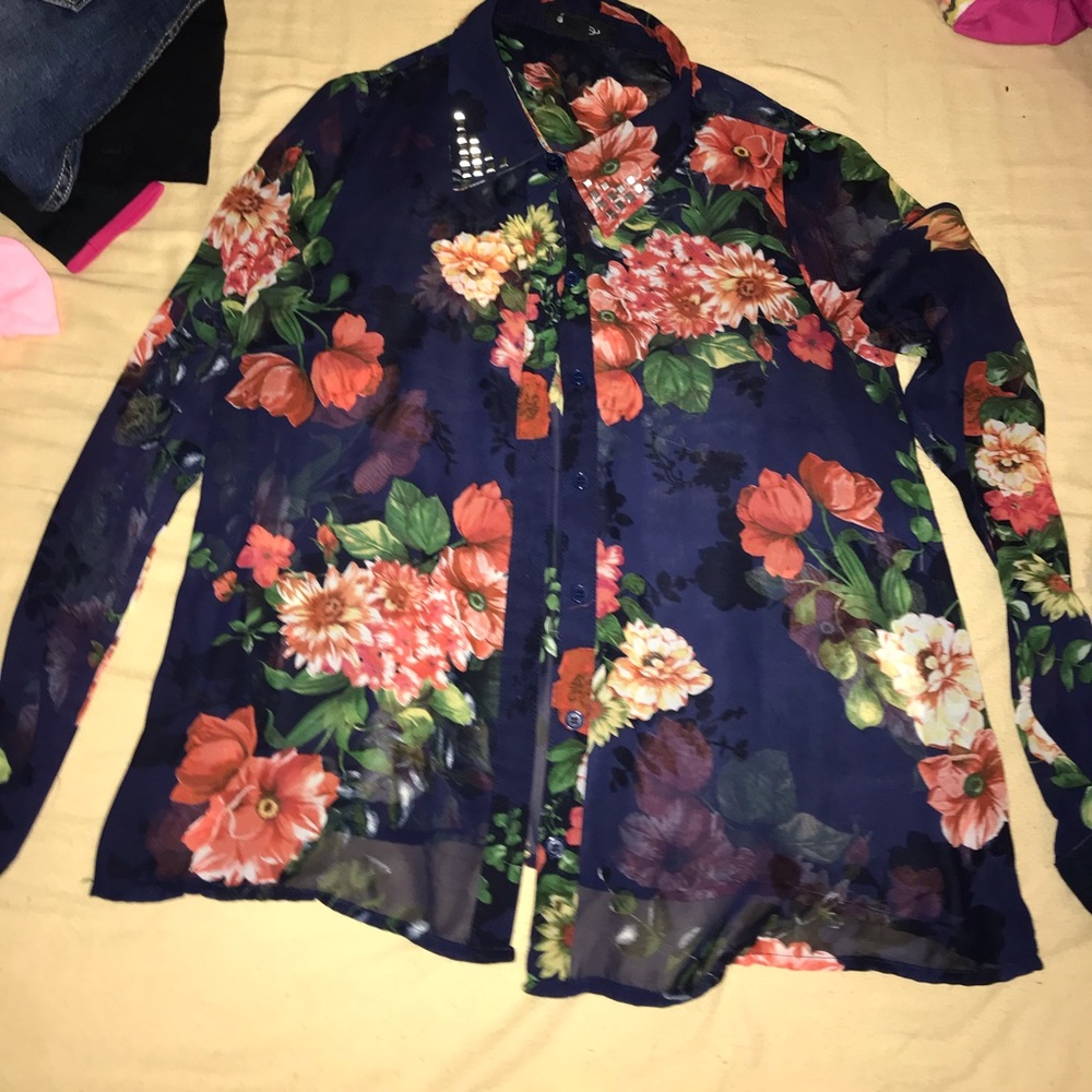 Flowery top
